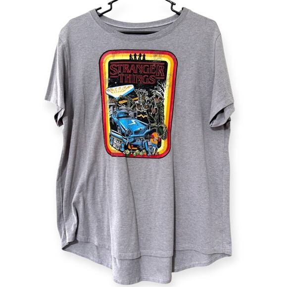 Netflix Stranger Things women’s size 3X grey graphic print t-shirt arcade 80’s - Picture 8 of 8